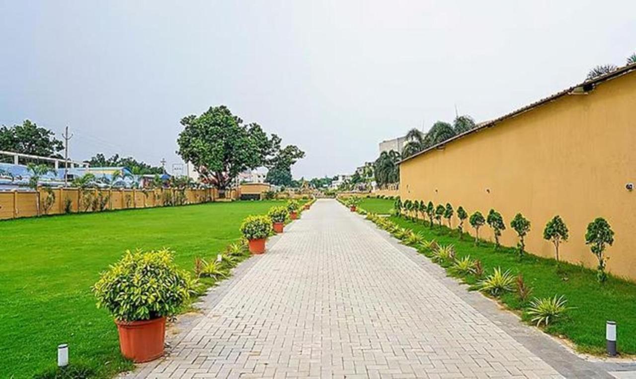Fabhotel Ekamra Greens By Y Hotels Bhubaneswar Dış mekan fotoğraf
